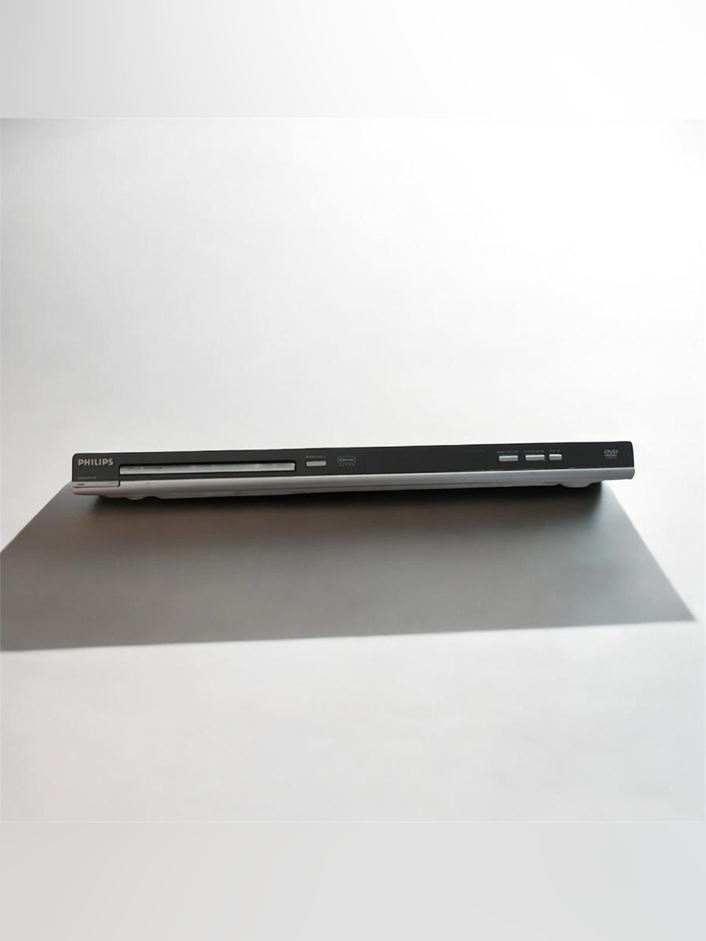 Philips DVP5140/37 Progressive Scan Slim DVD Player